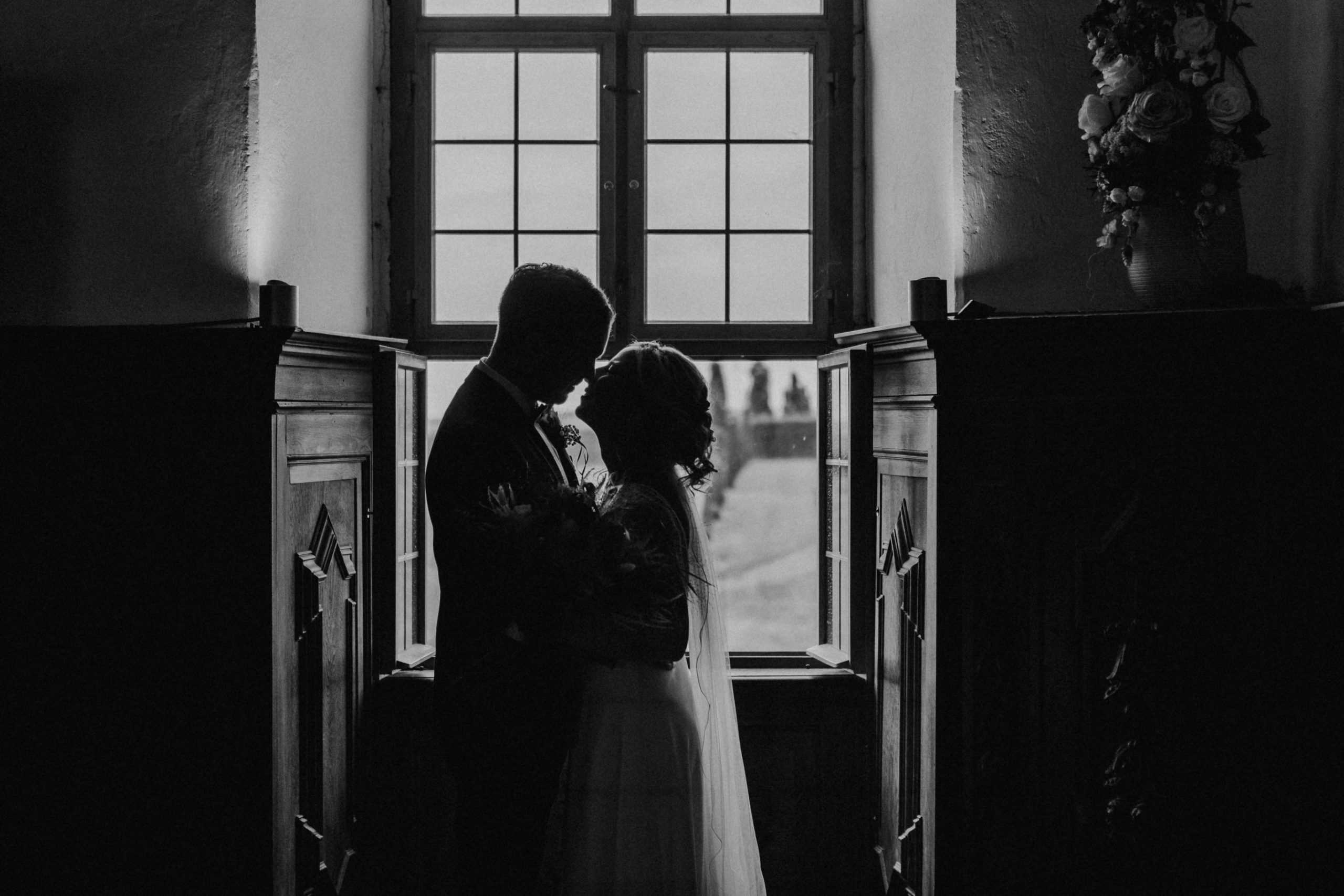 Hochzeitsfotos Paar-Shooting Schloss Walkershofen